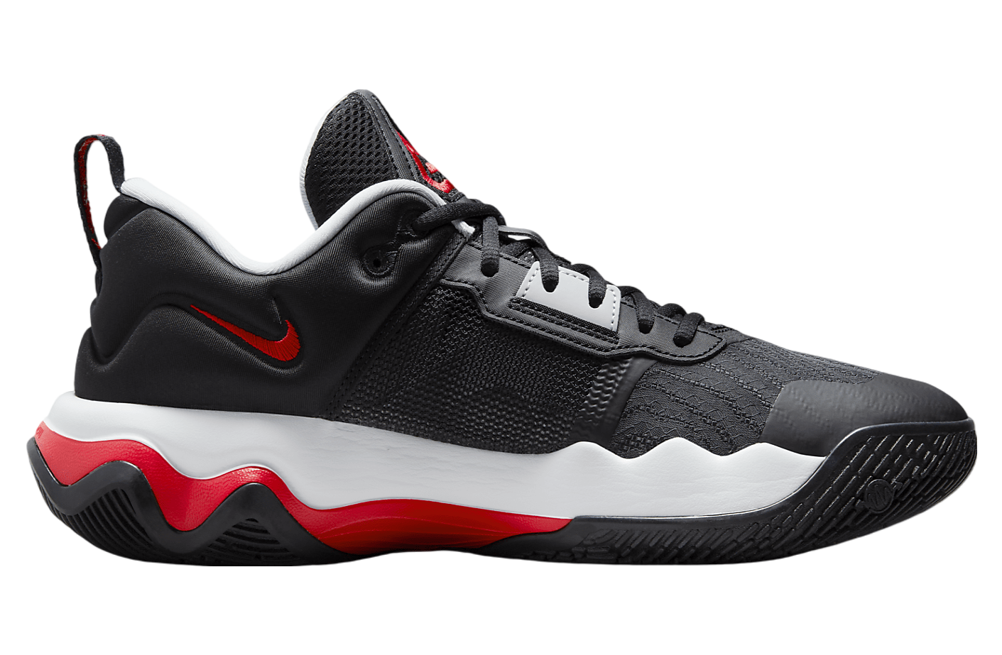 Nike Giannis Immortality 3 "Black / Pure Platinum / University Red"