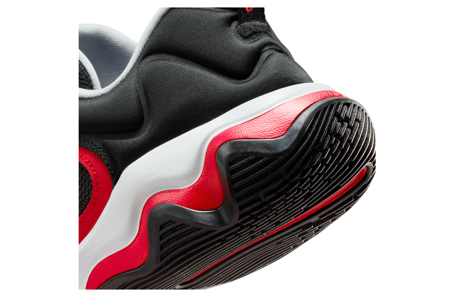 Nike Giannis Immortality 3 "Black / Pure Platinum / University Red"