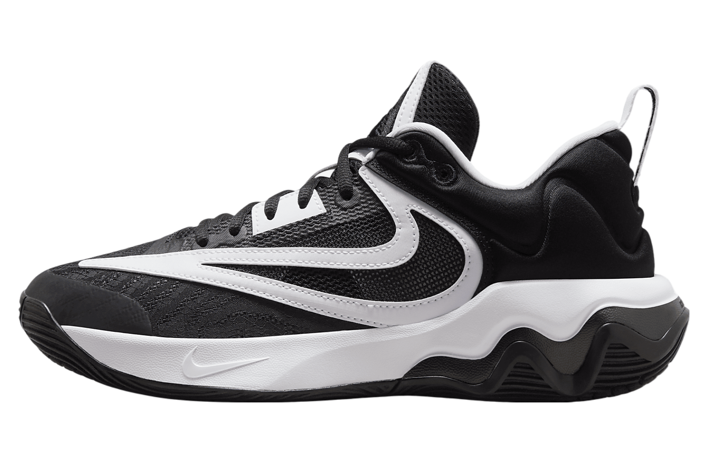 Nike Giannis Immortality 3 "Black / White"