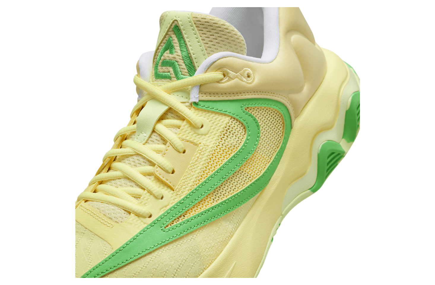 Nike Giannis Immortality 3 "Soft Yellow / Barely Volt"