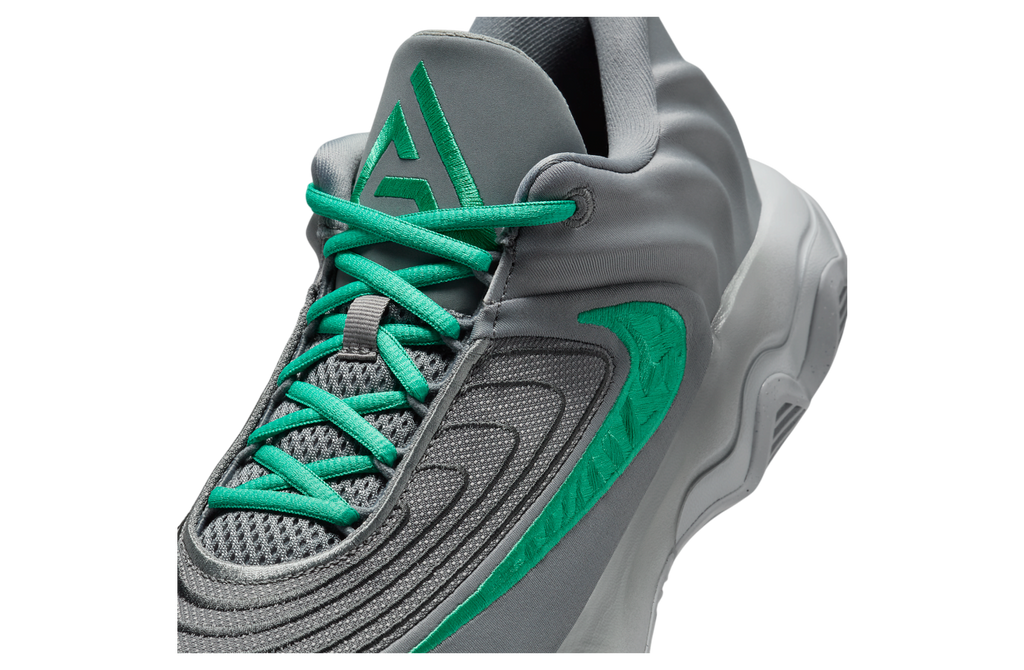 Nike Giannis Immortality 4 "Smoke Grey"