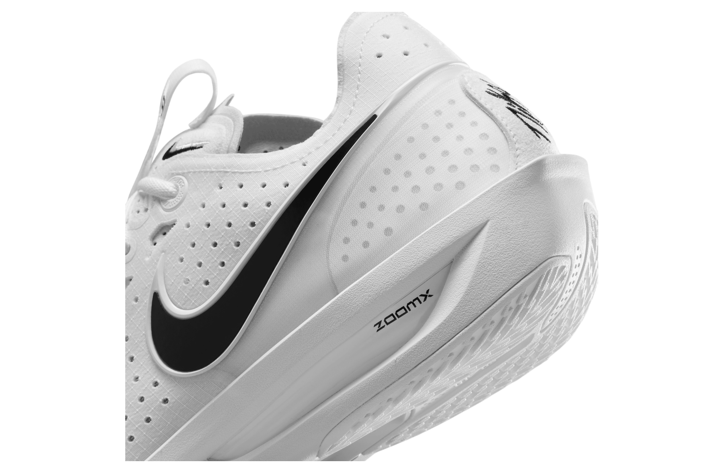 Nike GT Cut 3 "White / Black"