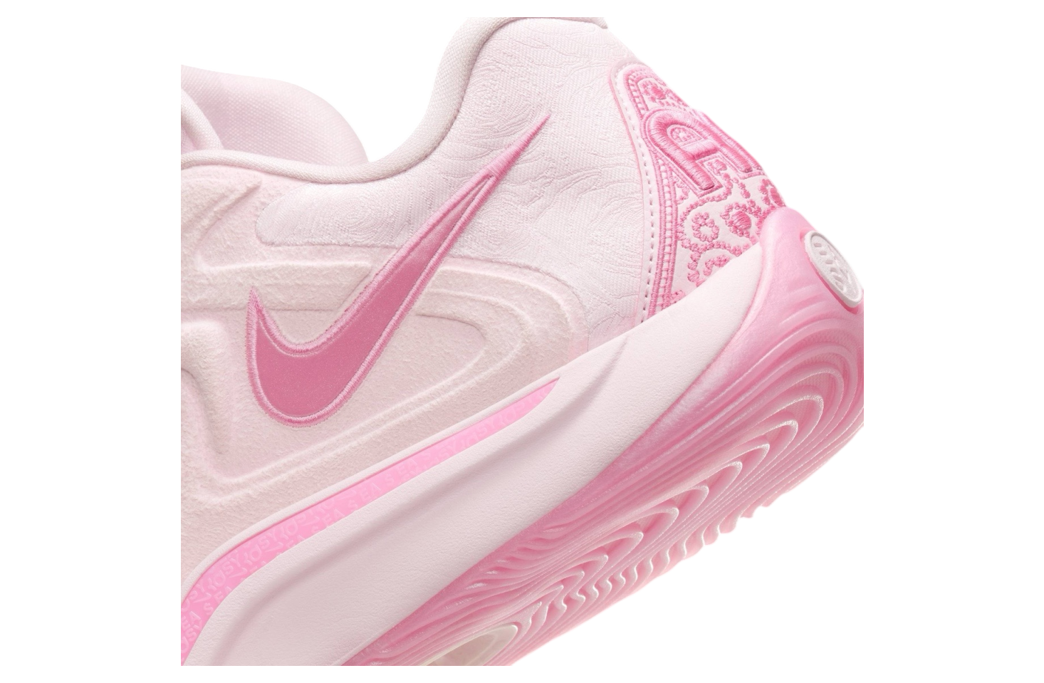 Nike KD 17 “Aunt Pearl”