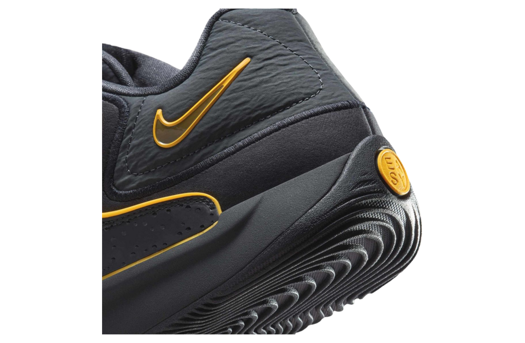 Nike KD 18 “Black / Fir“