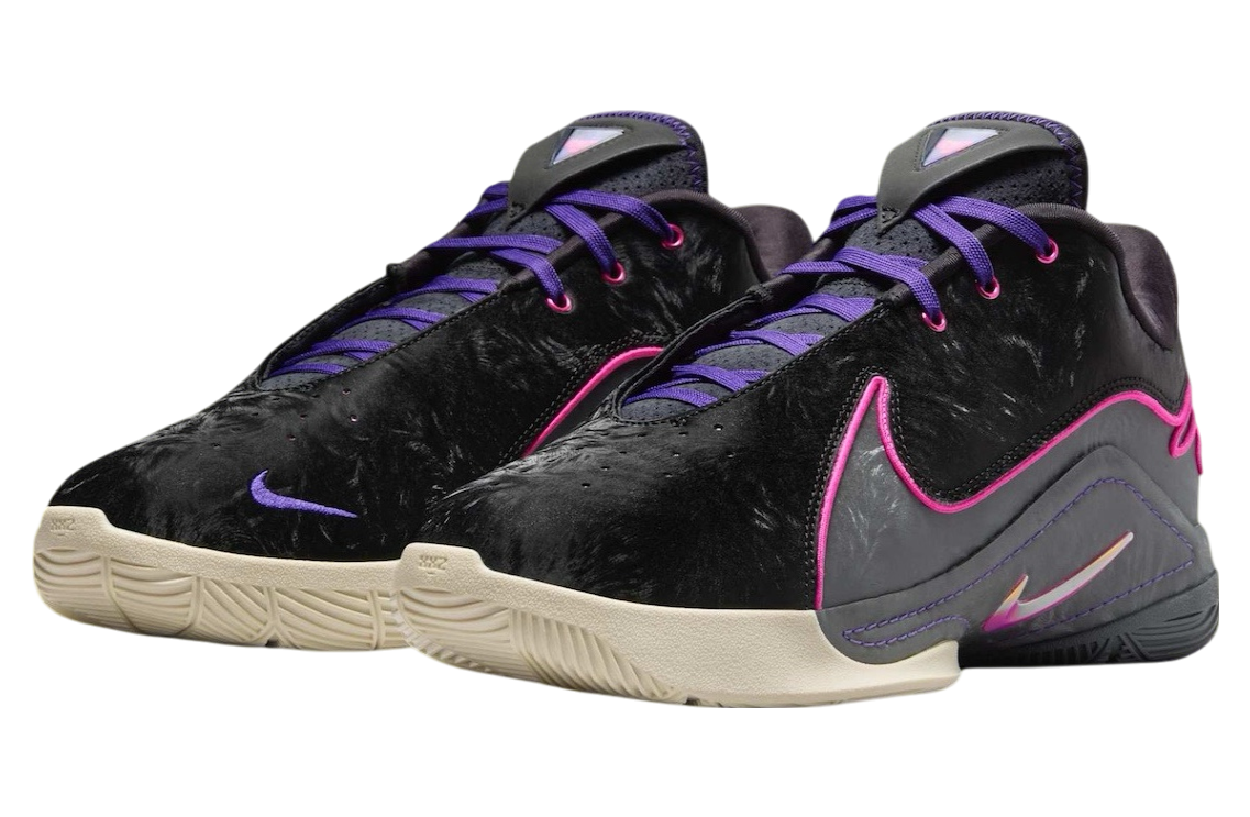 Nike LeBron 22 “Blacklight”