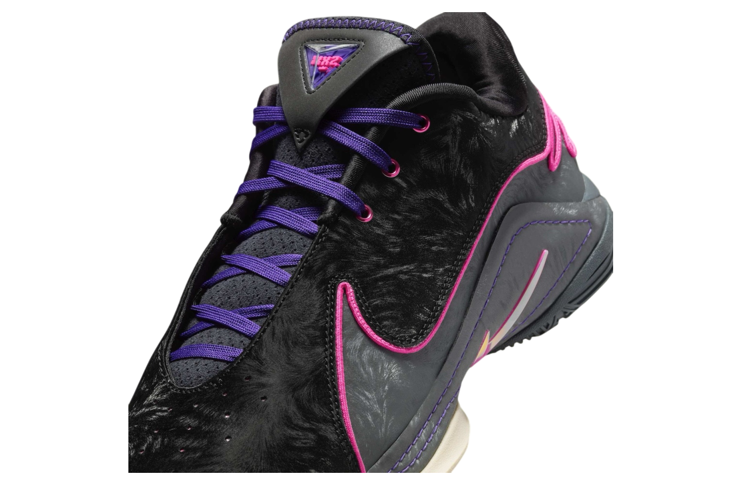 Nike LeBron 22 “Blacklight”