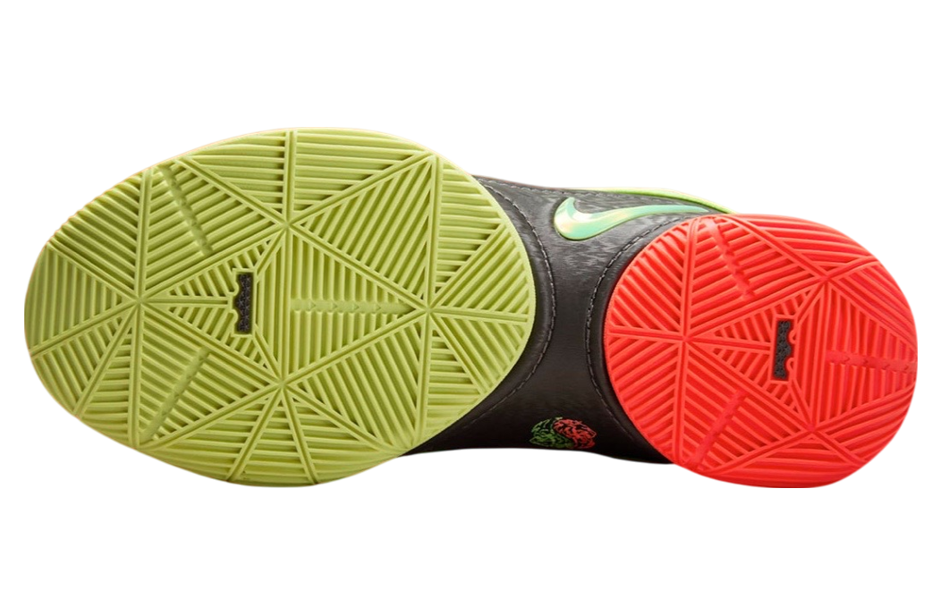 Nike LeBron 22 “Moonlight”