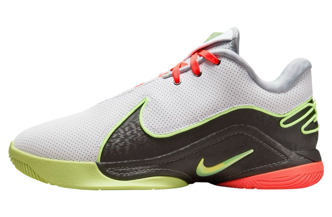 Nike LeBron 22 “Moonlight”